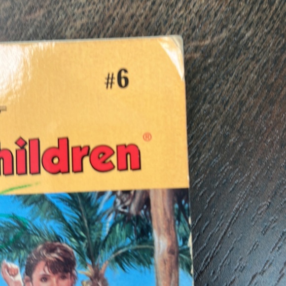 The Boxcar Children Blue Bay Mystery 6 - Picture 10 of 12